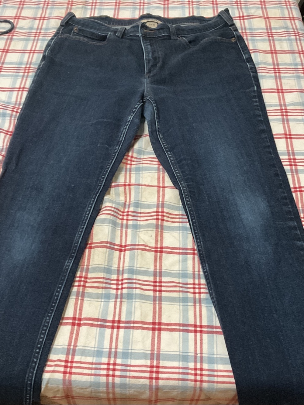 Duluth jeans size 12 x 33 women’s
